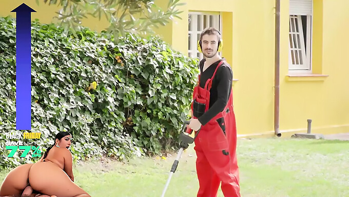 Sara Diamante Y Sara Retali Le Dan Una Mamada Impresionante A Jordi El Nino Polla En Este Video