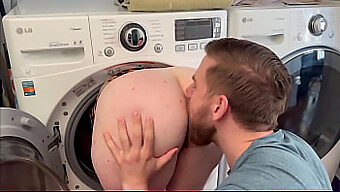 Giving A Stepmom A Creampie In The Washing Machine